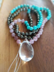 Mala surmesure annegaelleguillot quartz rose pyrite amazonite