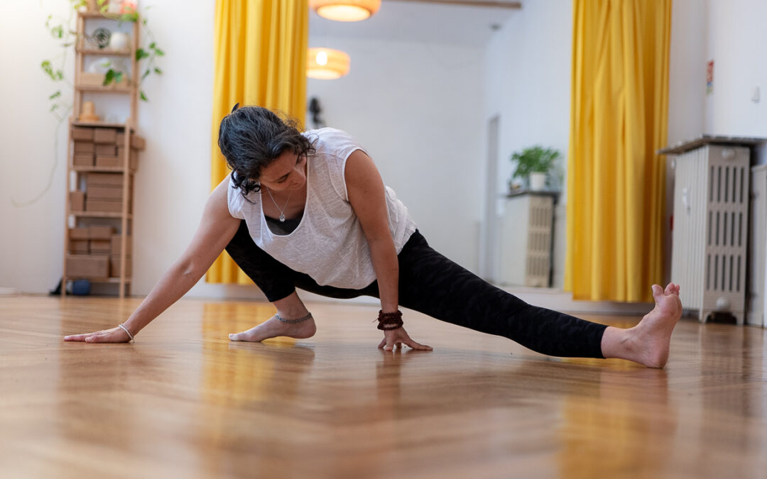 Harmonie Yin-Yang : pourquoi ce n&rsquo;est pas un équilibre — et comment le tisser dans ta pratique